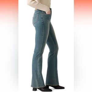 Levi's Women's 726 High Rise Flare Jeans Sz 26 (New) Space Odyssey (Stretch)